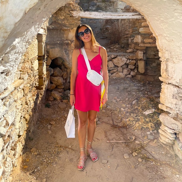 Meet your Posher, Anna - Picture 1 of 1